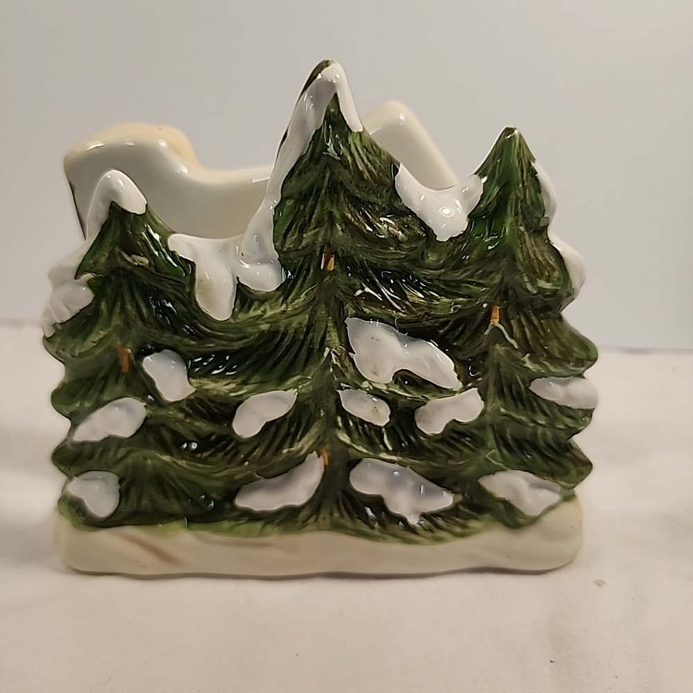 Vtg GKAO Ceramic Napkin Holder Cabin In The Woods WinterTrees Country Cottage - Picture 3 of 11